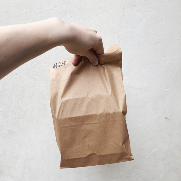 Convenient Delivery and Pickup Options for Pizza Cravings